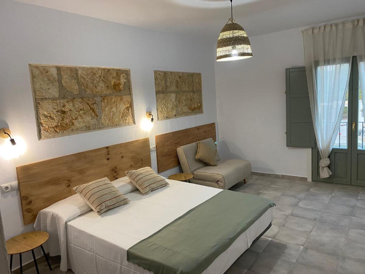 Hostal Residencia Alma Port de Alcudia  Ngoại thất bức ảnh
