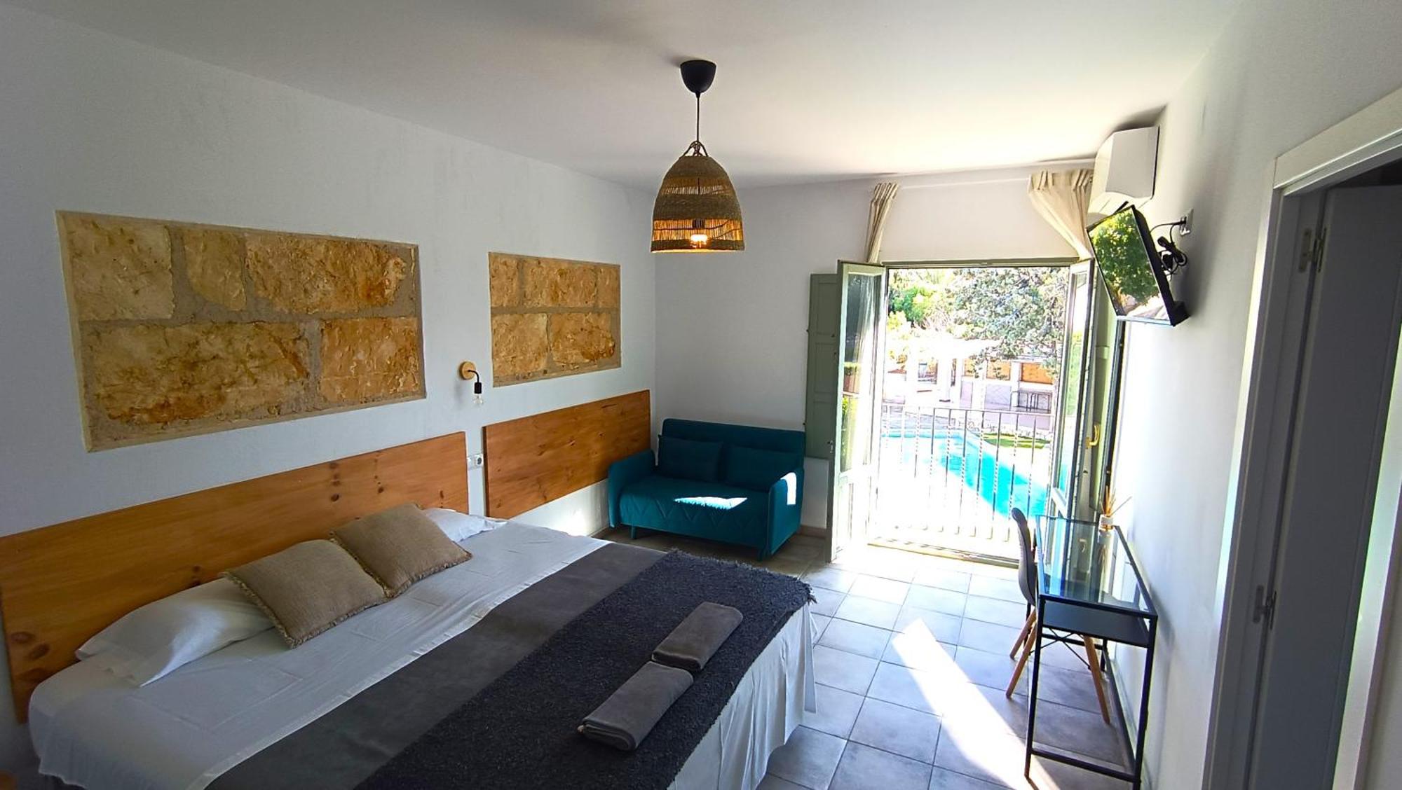 Hostal Residencia Alma Port de Alcudia  Ngoại thất bức ảnh